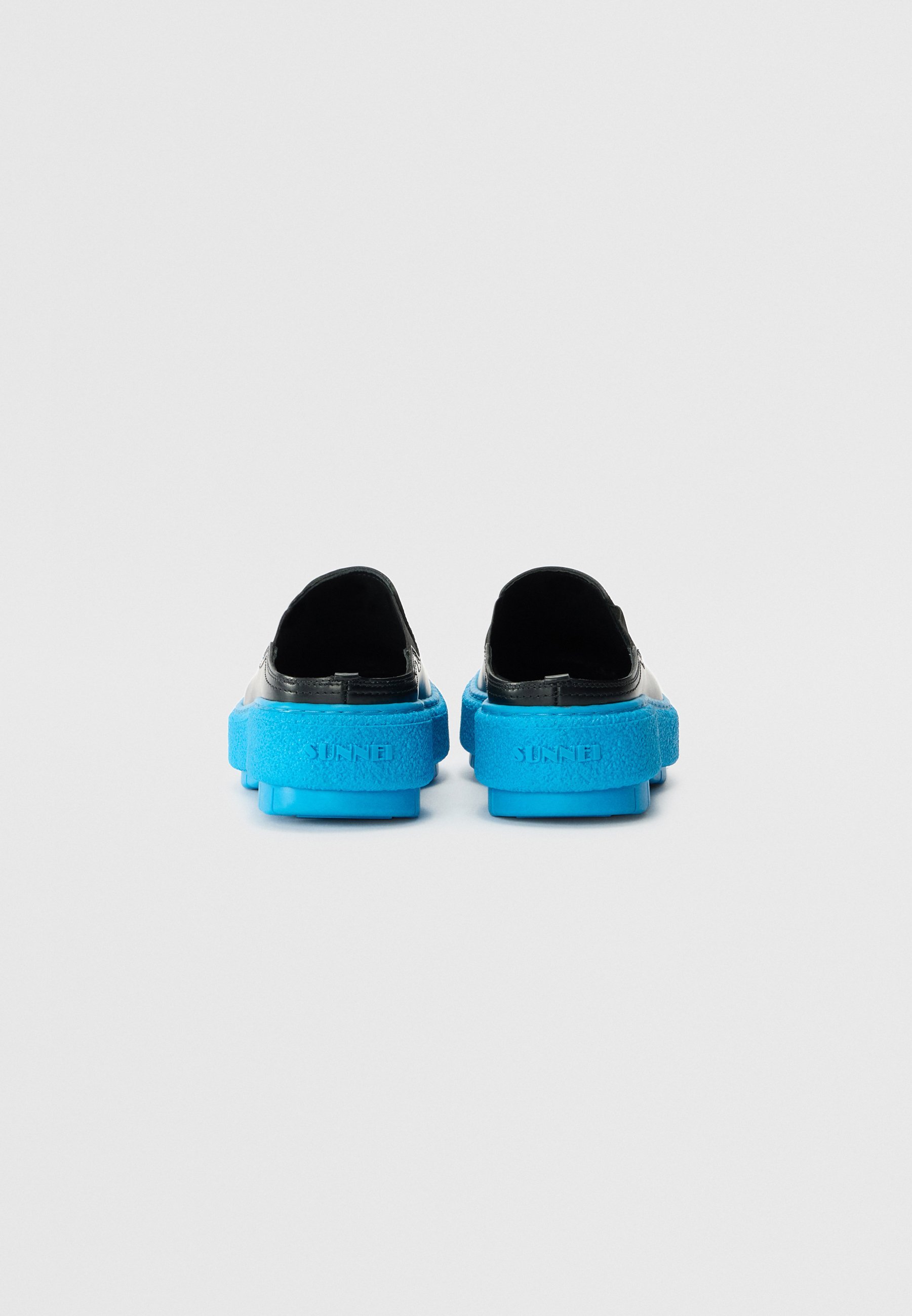 Sunnei CEMENTO UNISEX - Muiltjes - zwart