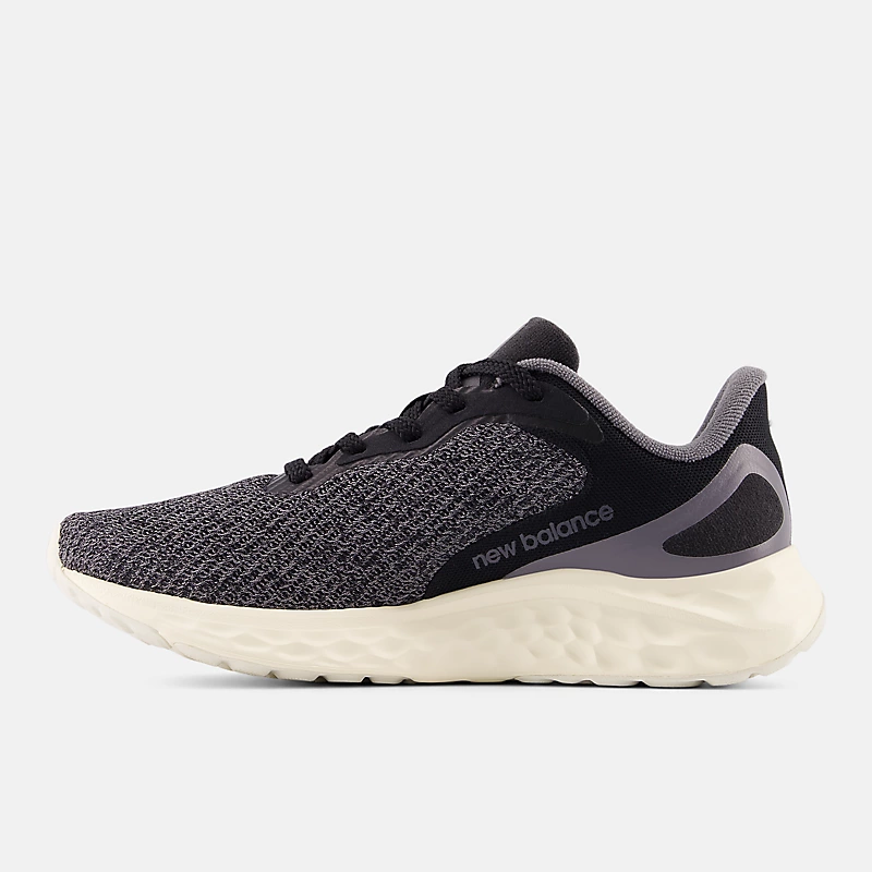 Damskie buty Fresh Foam Arishi v4 – czarne z motywem Castlerock i angory