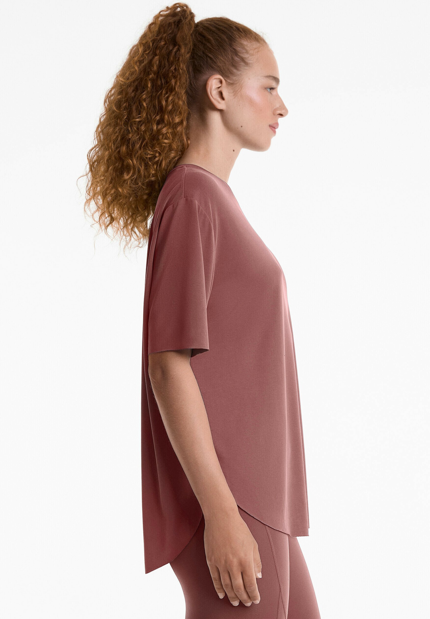 OYSHO Basic T-shirt - lichtroze