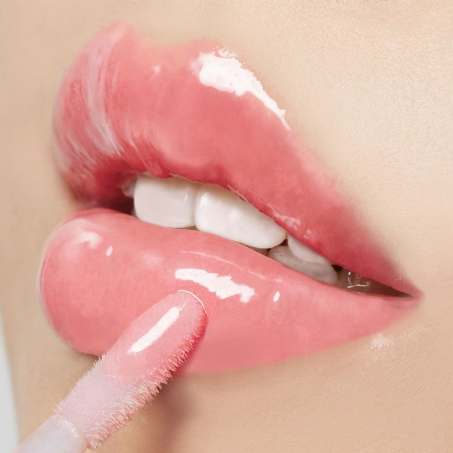 Dear Dahlia paradise aurora shine lip treatment