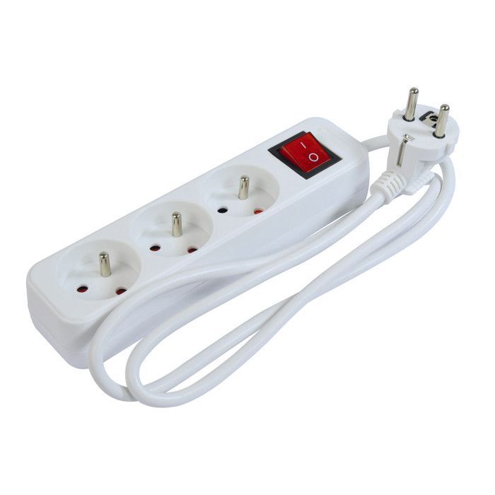 Regleta de tres enchufes con interruptor