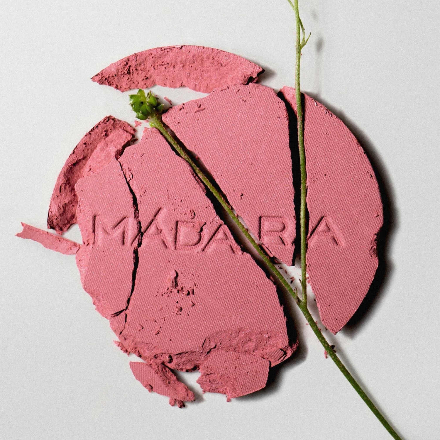 MÁDARA Blush MAGNETIC BLUSH Mineral blush for the cheeks - 6 g