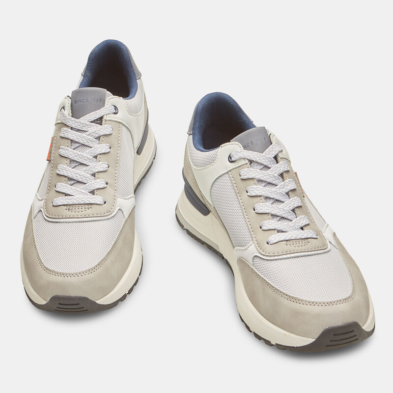 Buty sportowe męskie Bata Red Label