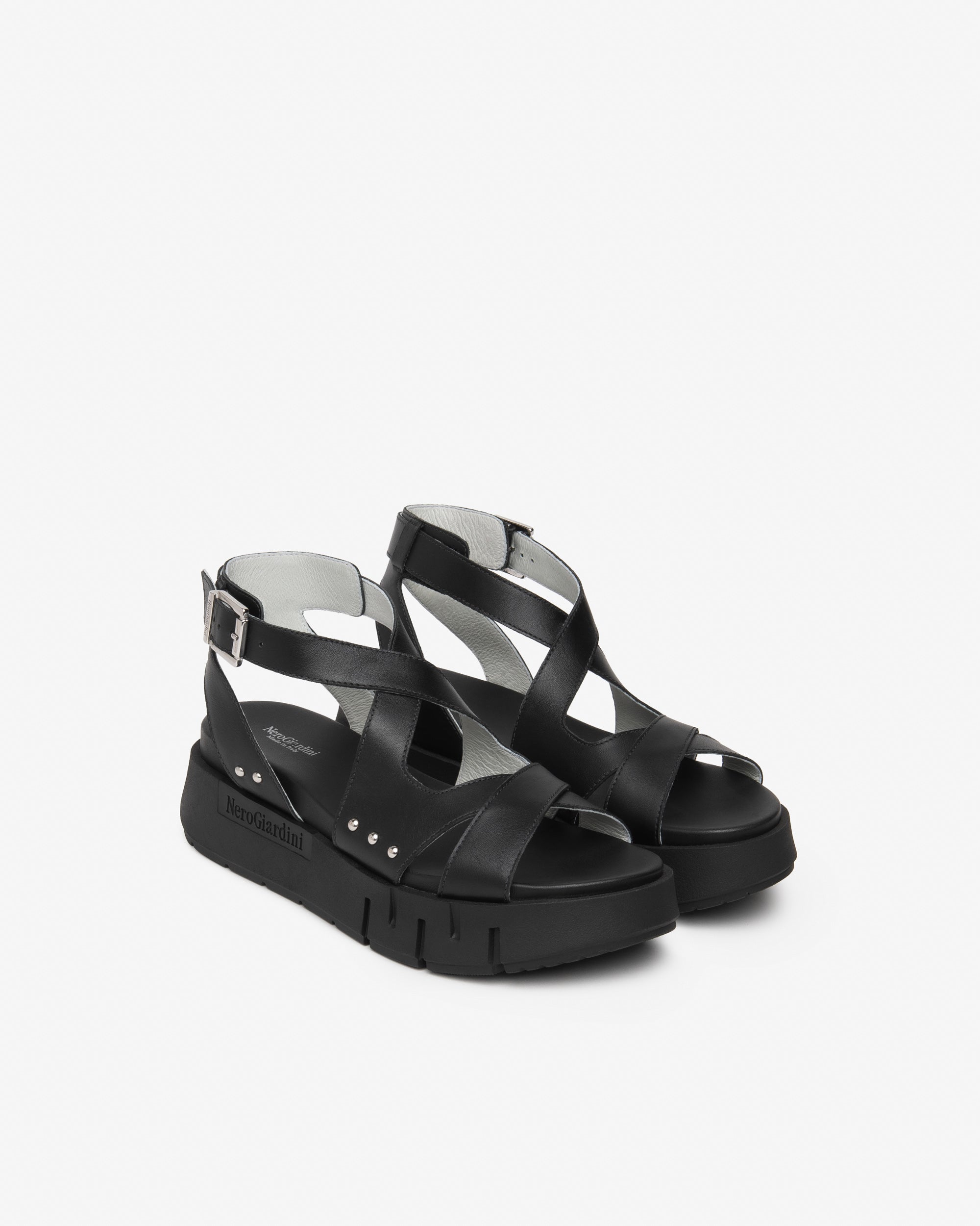  Sandales en cuir pour femmes