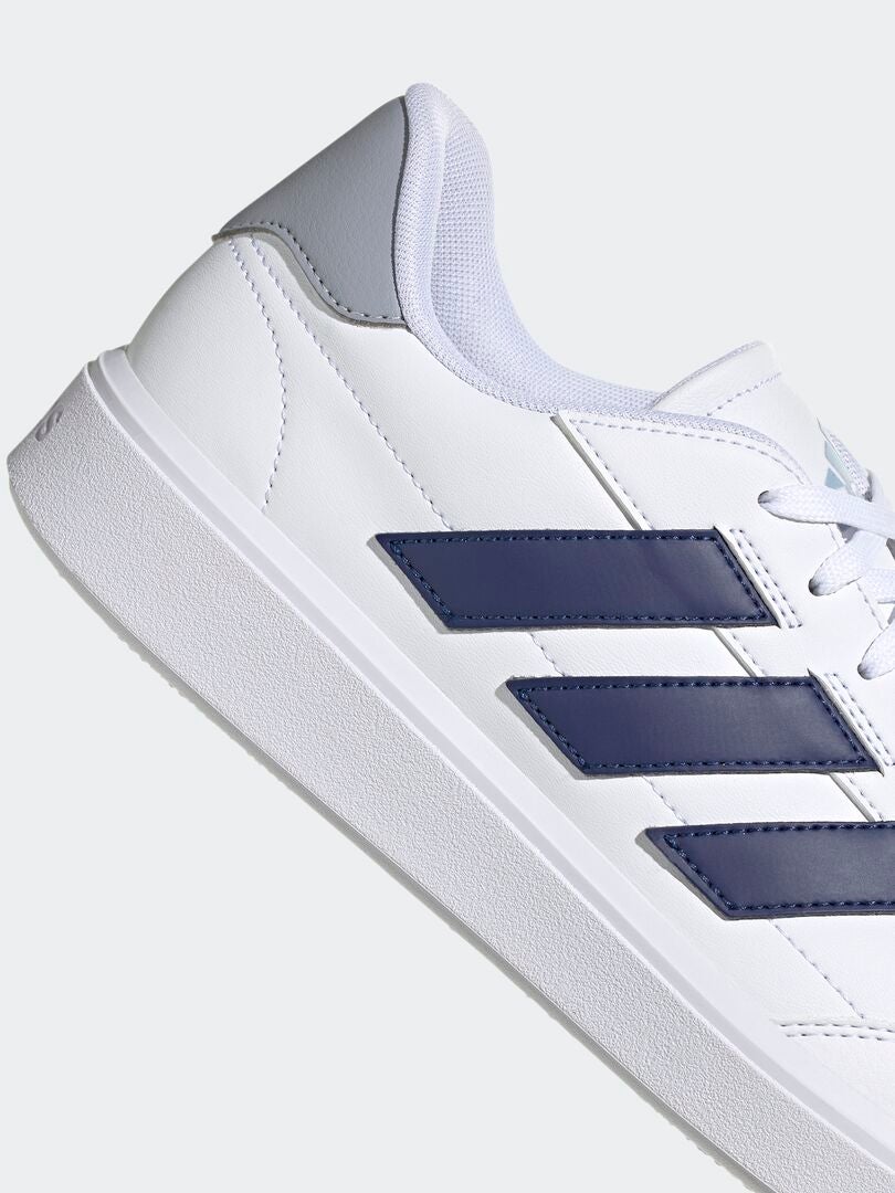 Zapatillas deportivas 'adidas' 'Courtblock' - blancas