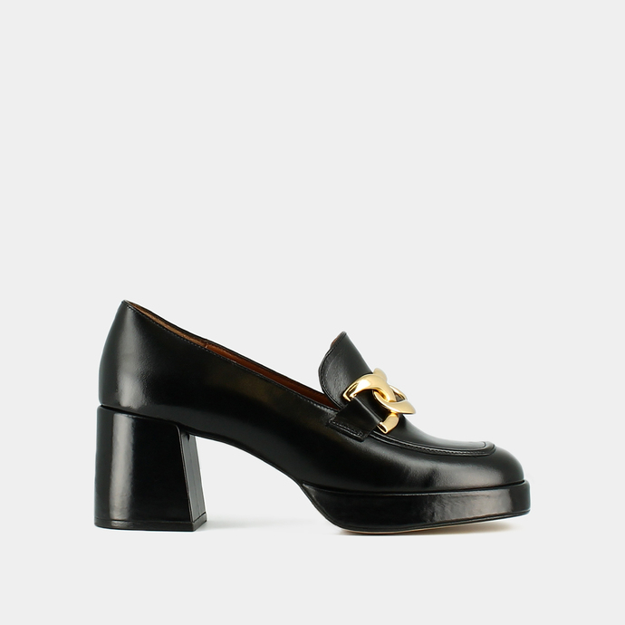 Mocassins à plateformes et mors dorés  en cuir noir