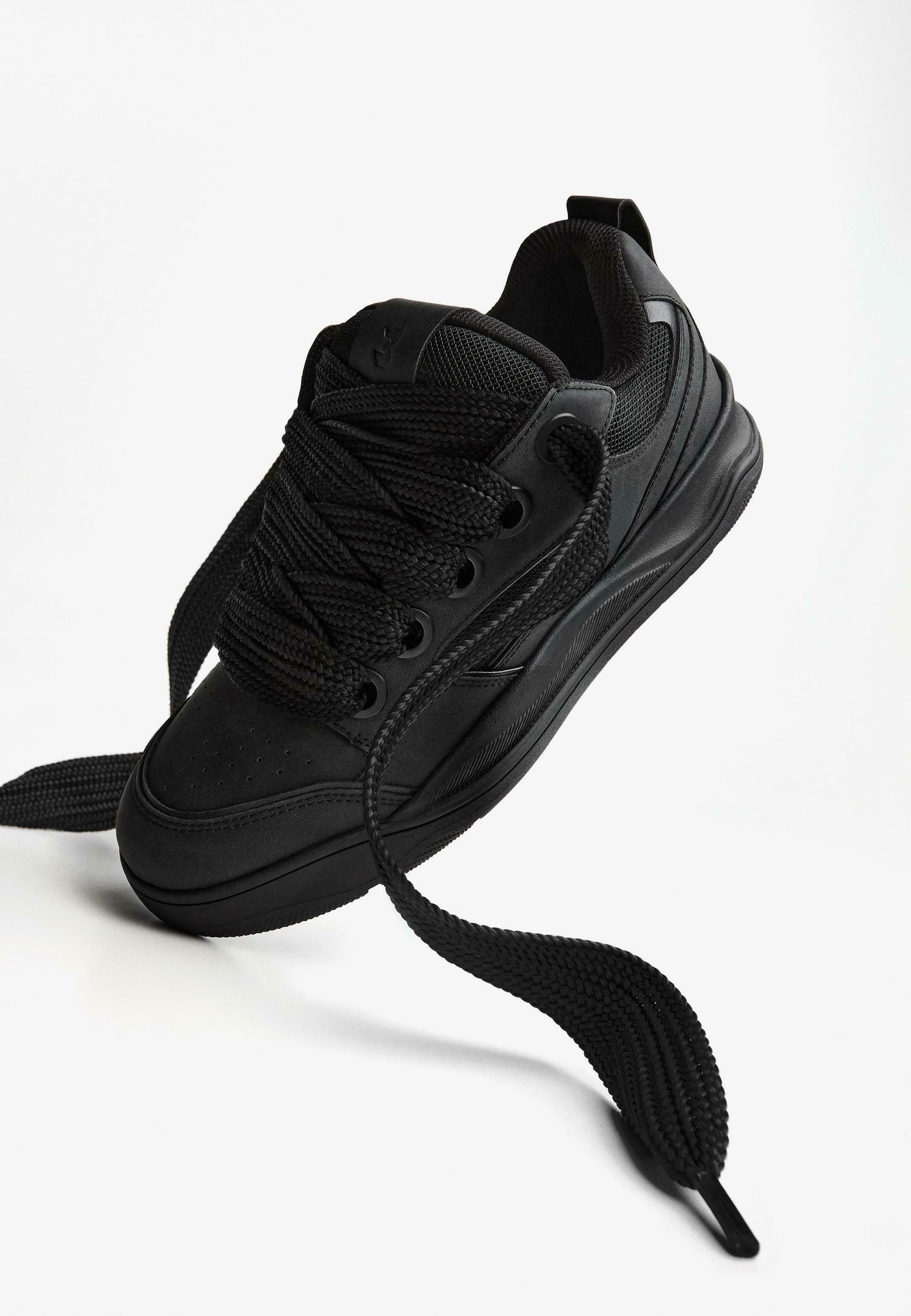 Bershka sneakers - zwart