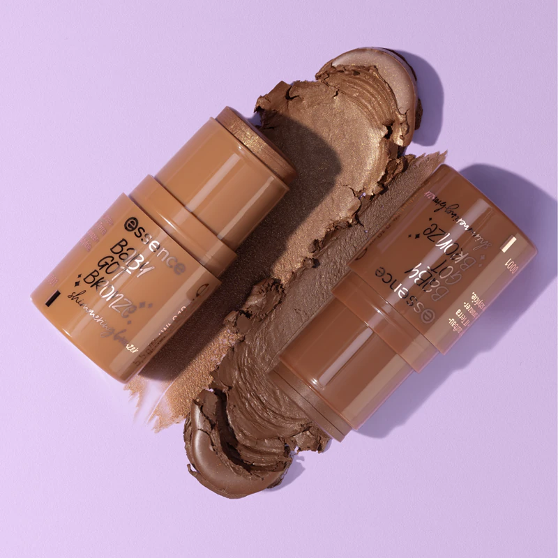 Essence Baby Got Bronze Illuminating Bronzer met glitter