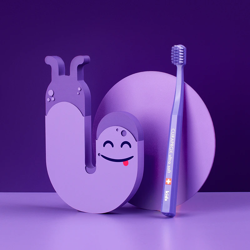 Curaprox 5500 Kids Ultra Soft ultra mäkká detská zubná kefka