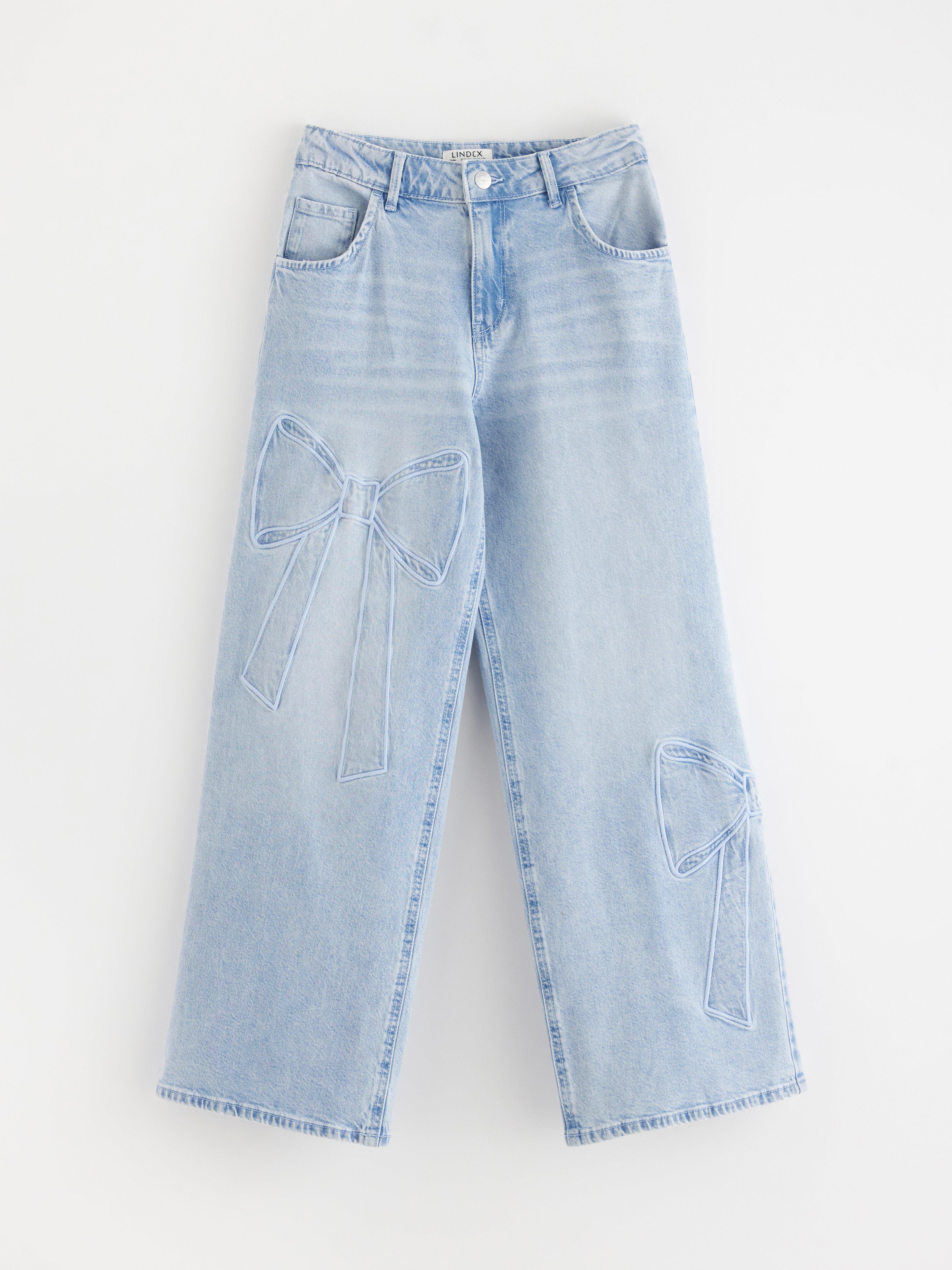 Vaqueros VEGA de pierna ancha con bordados, denim claro.