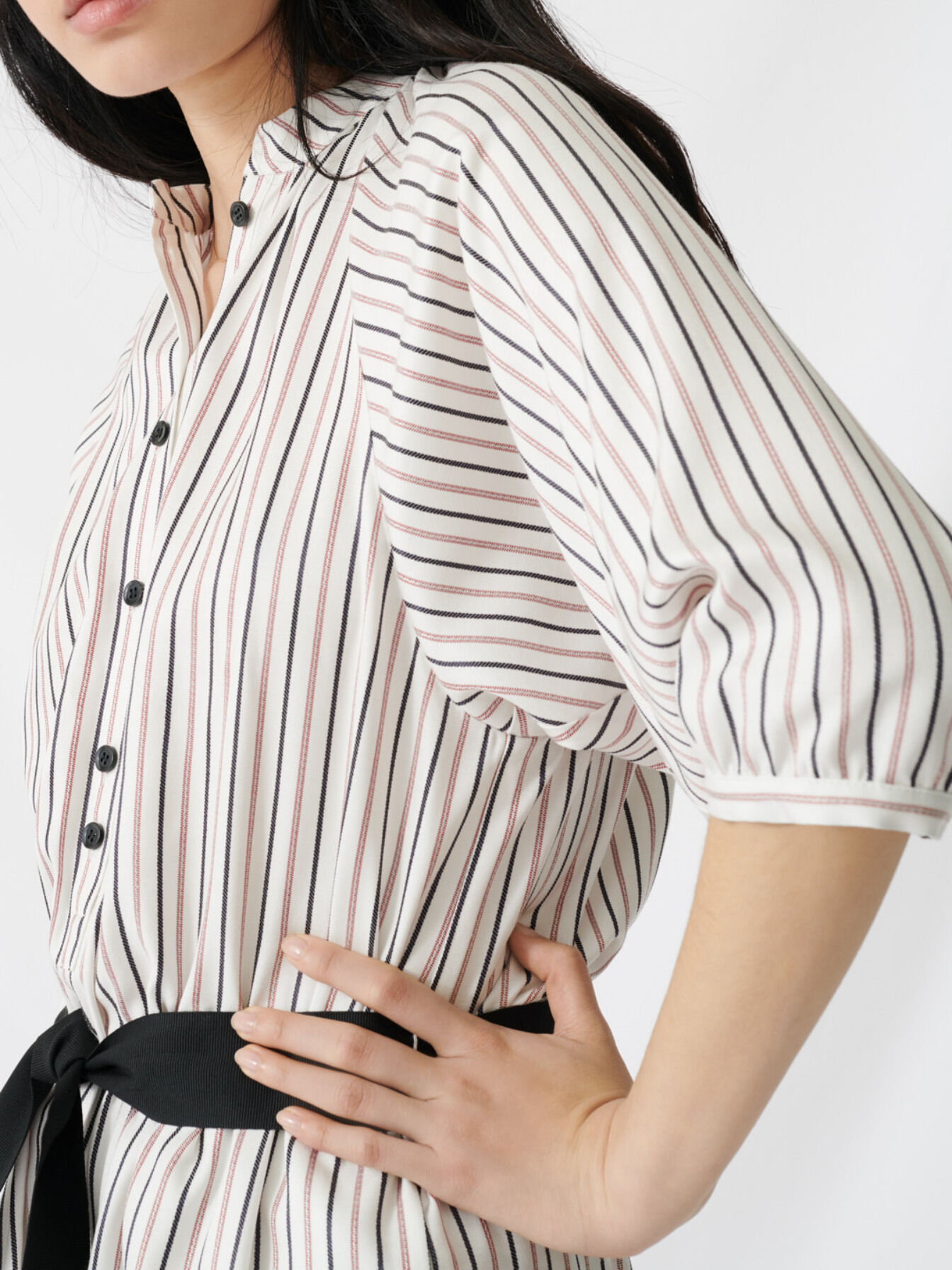 Korte gestreepte jumpsuit met riem - Gebroken wit