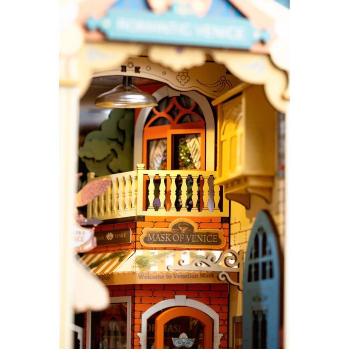 Romantic Venice Book Nook Wooden Bookend