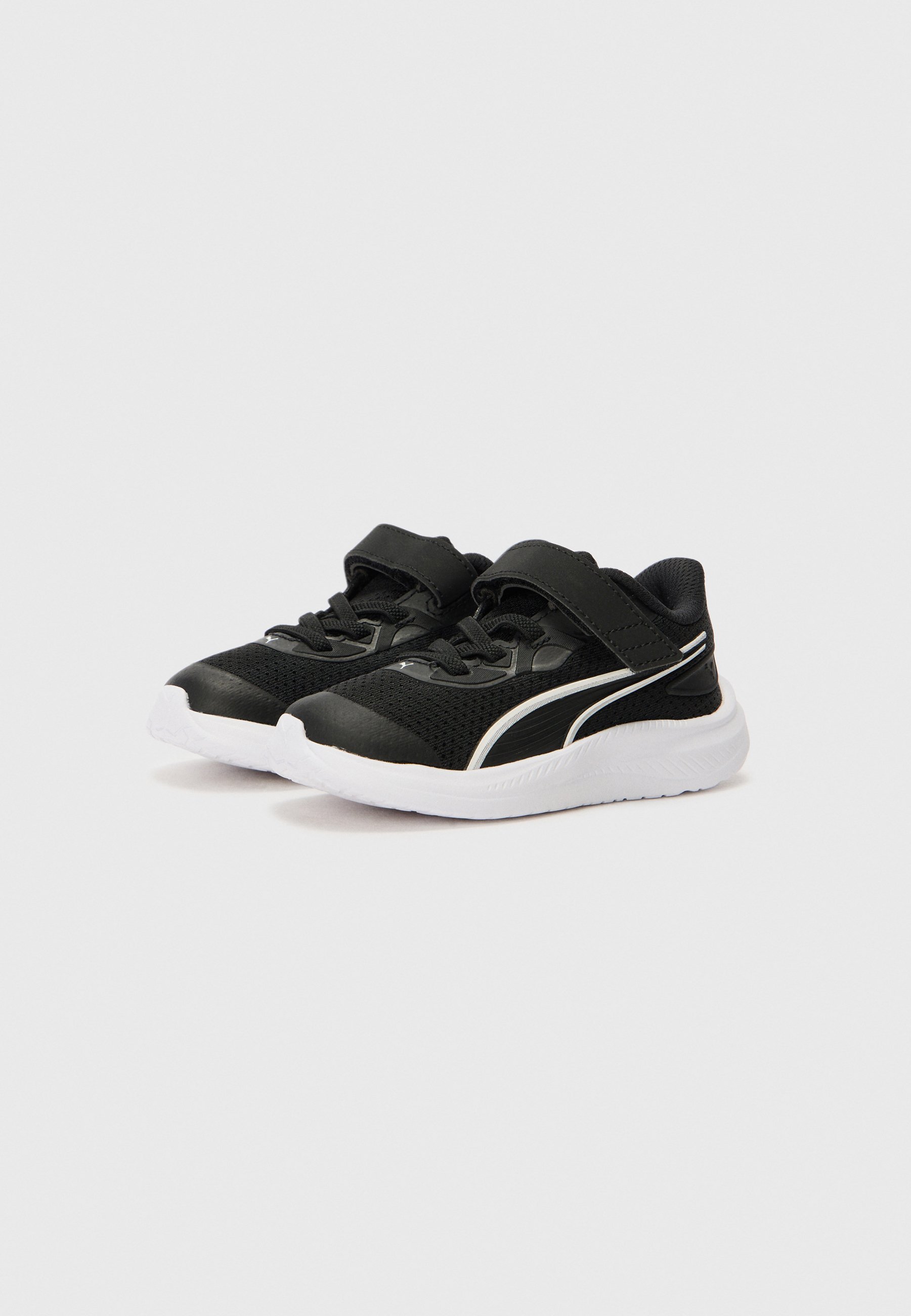 Puma SKYROCKET 2 UNISEX - Straßenlaufschuhe - schwarz/weiß/silberfarben