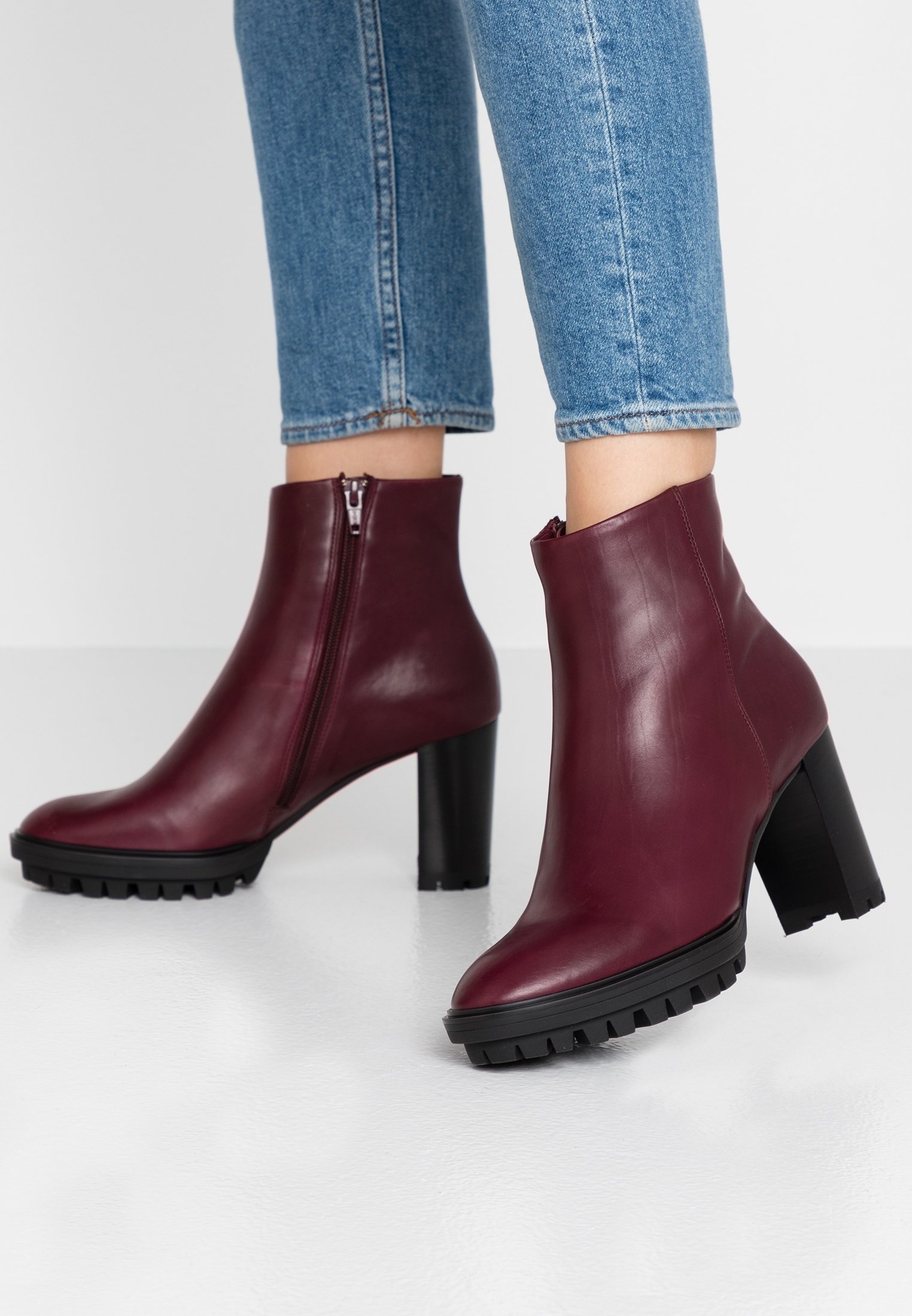 Bottines à talons hauts Högl - bordeaux