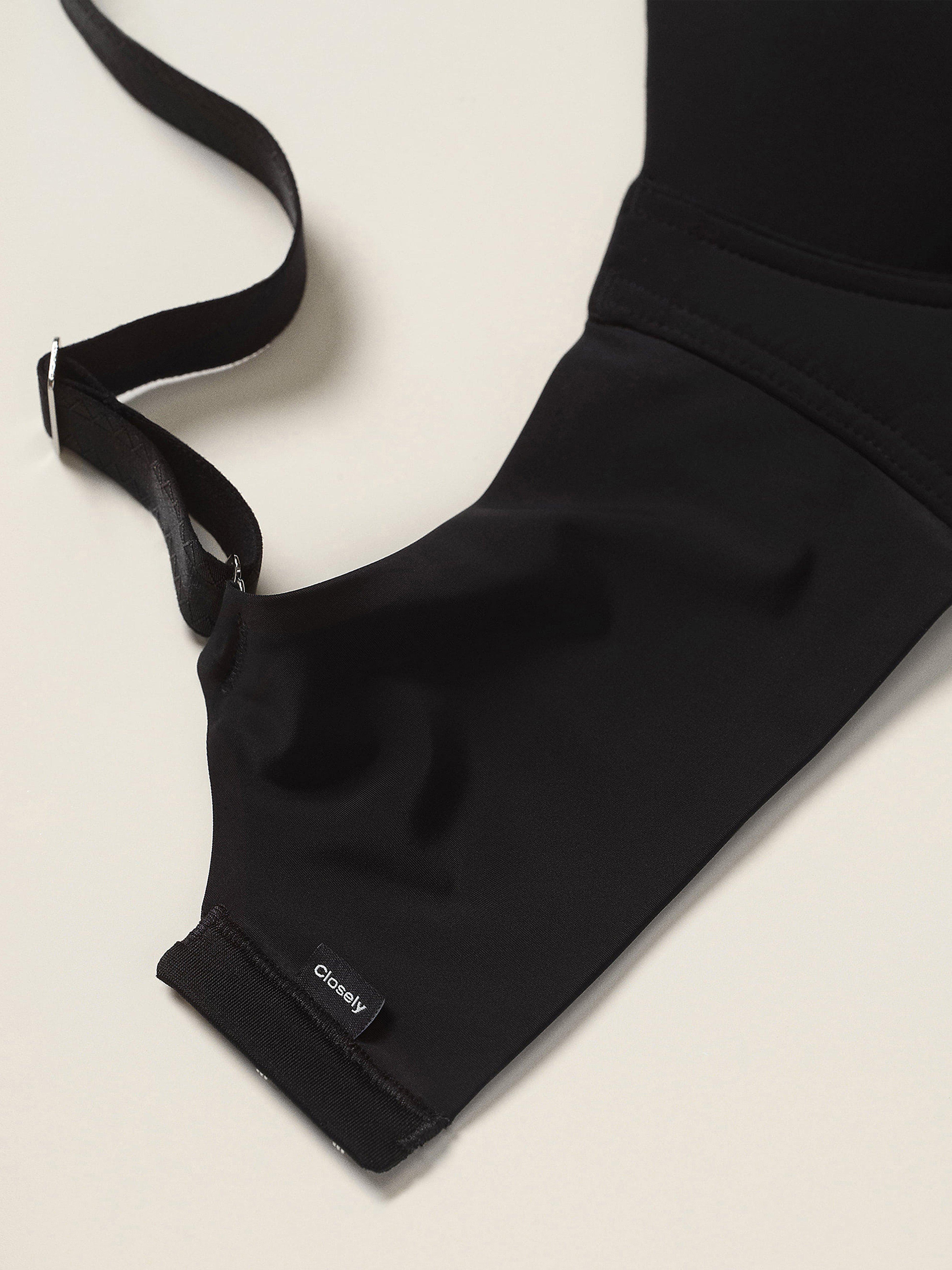 Das Wirefree T-Shirt-BH – Closely Black
