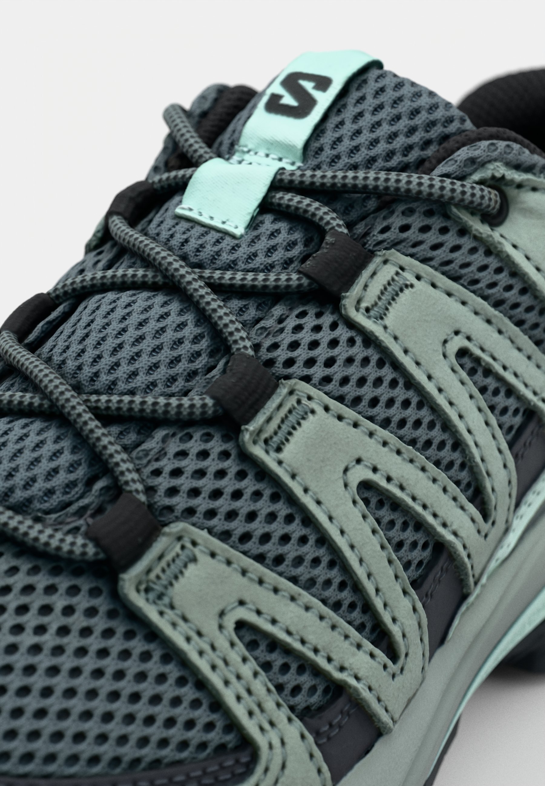 Salomon X-ADVENTURE RECON - Chaussures de randonnée - Sedona Sage/Vert Milieu/Baie