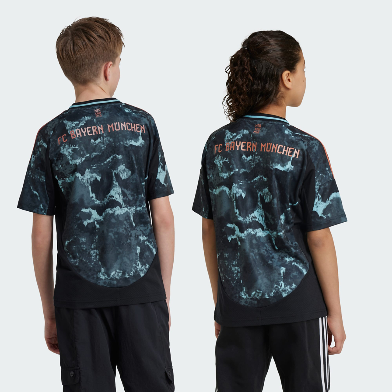 adidas FC Bayern 24/25 Udebanetrøje