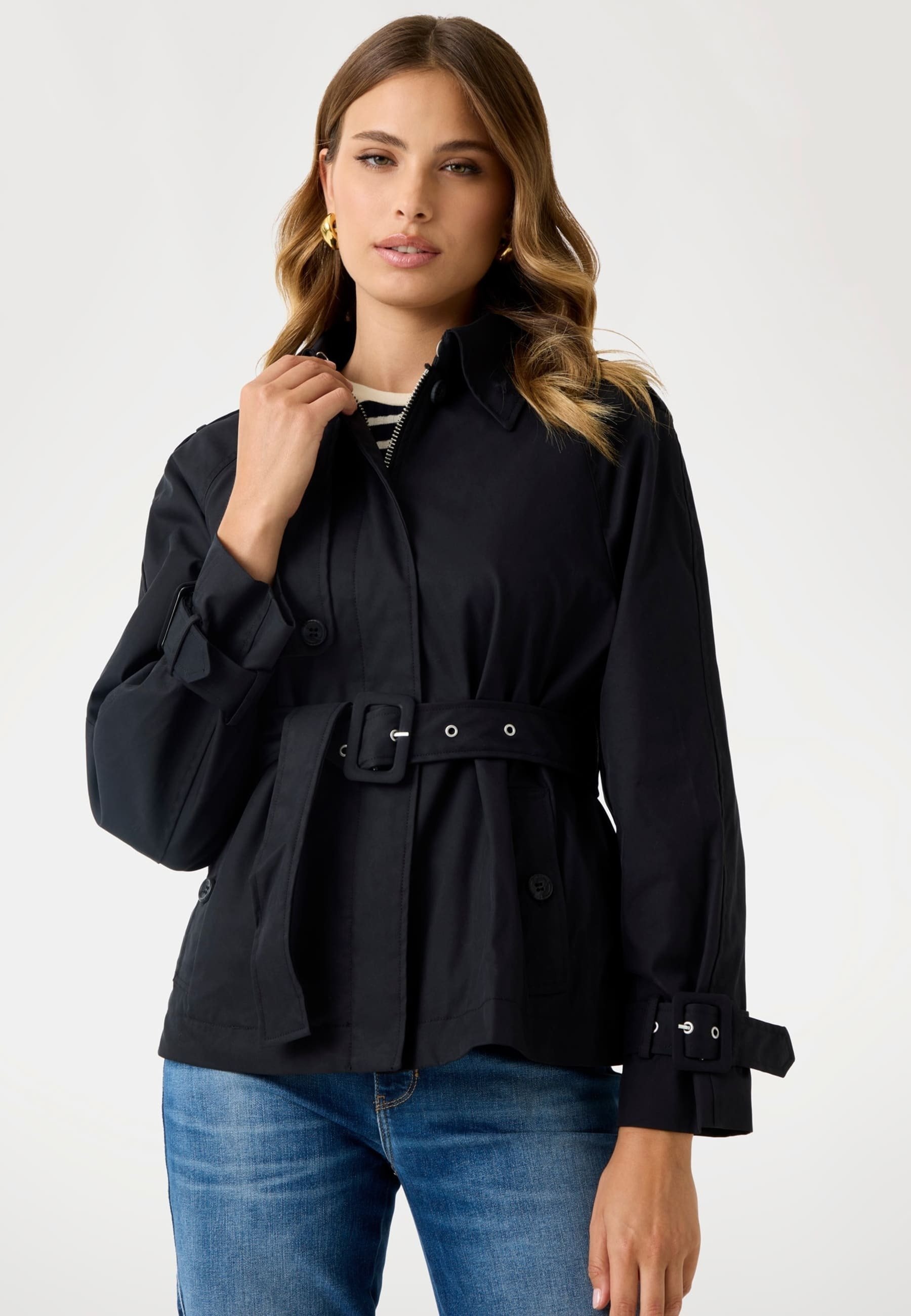 Guess RAPHAELLE CROP - Zomerjas - zwart
