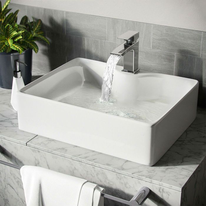 Rectangular Ceramic Washbasin 48.5*37.5*13.5cm Countertop Basin White