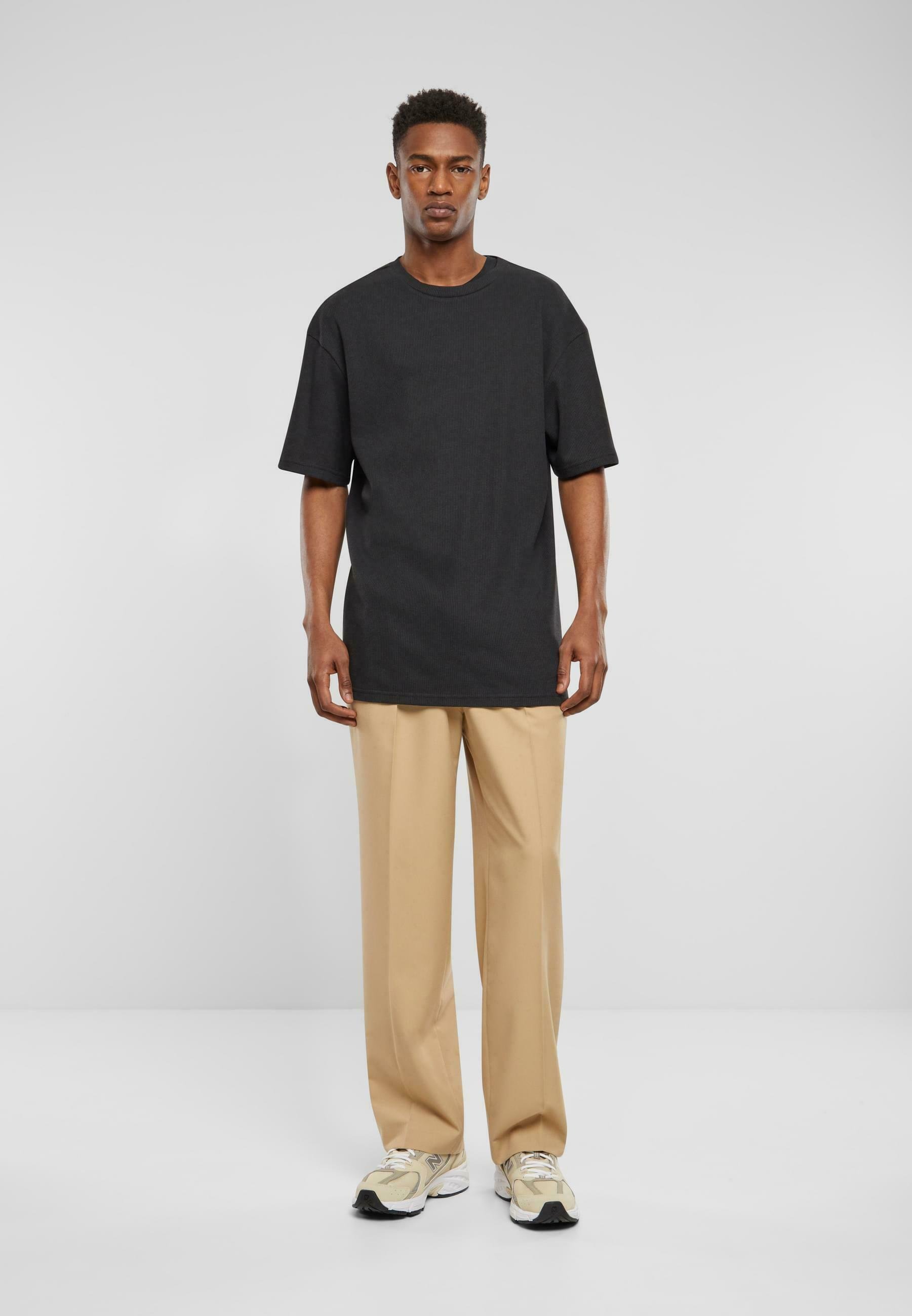 Urban Classics Hose mit doppelter Bundfalte - Hose - Unionbeige
