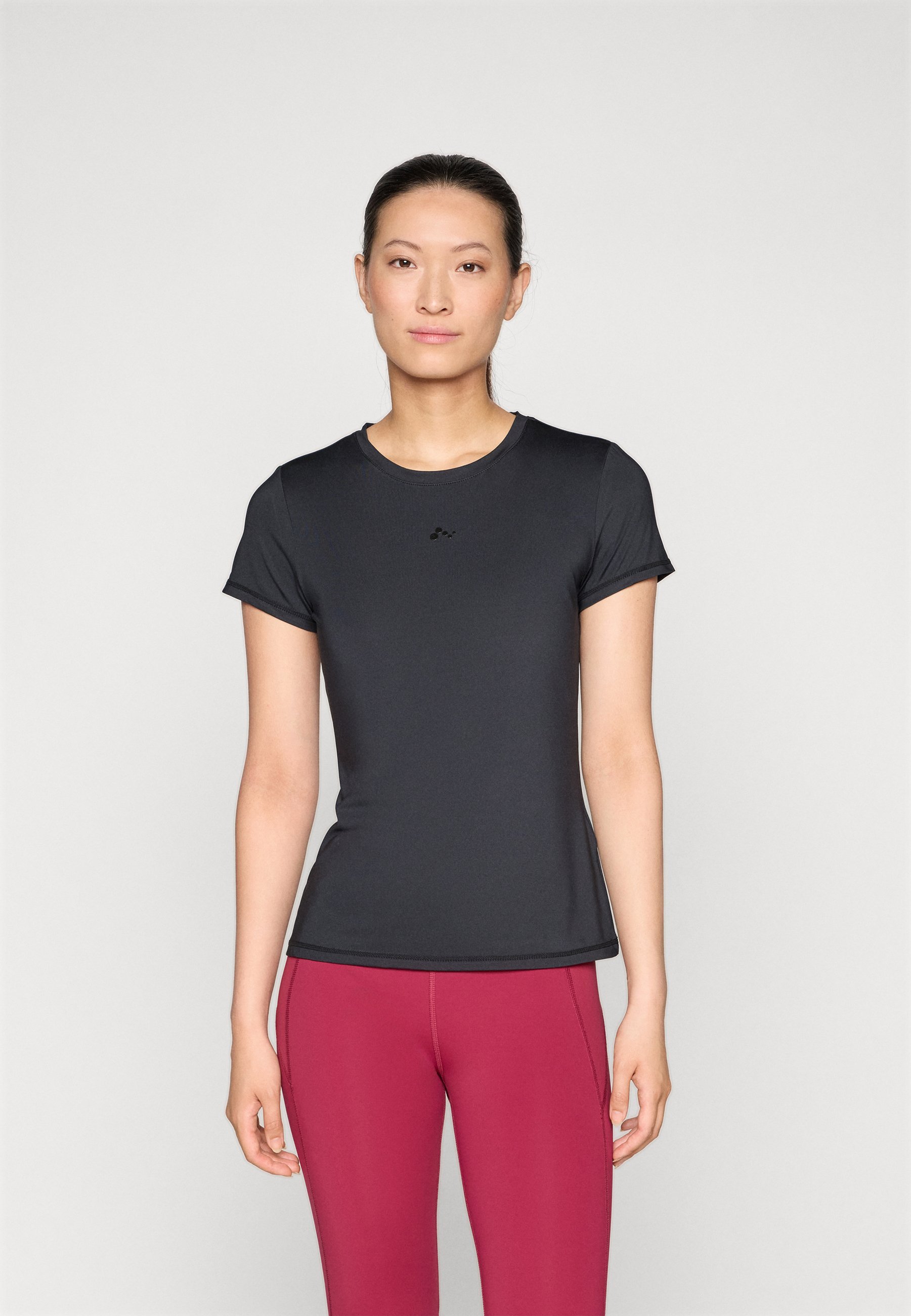 ONLY Play ONPBREE LIFE ON TEE - Basic T-shirt - zwart