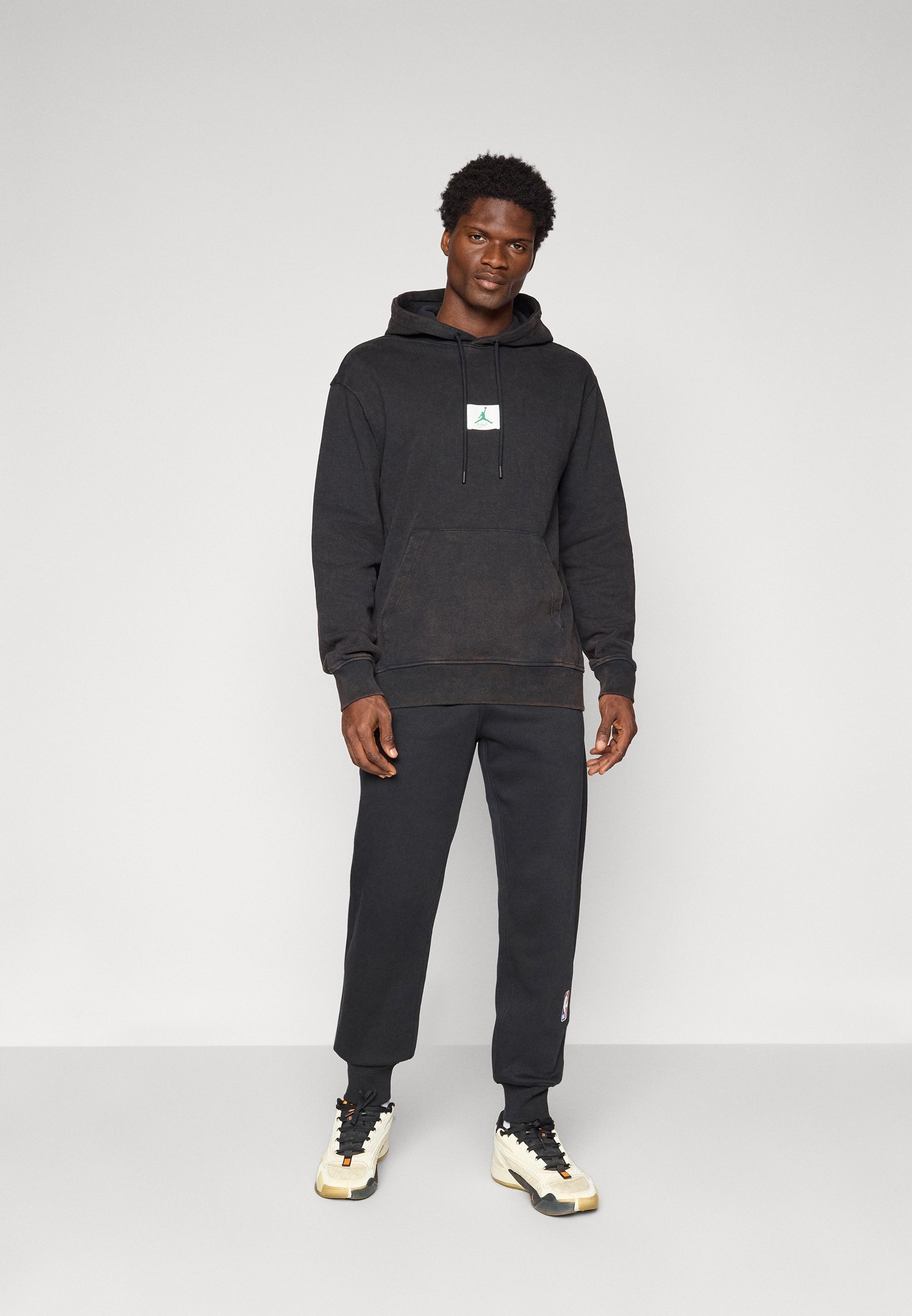 Nike Performance BOSTON CELTICS CLUB PANT - Clubkleding - zwart/klaver