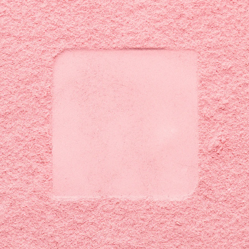 Catrice Bright & Blur Airbrush Powder puder za fiksiranje ličil z osvetljevalnim učinkom