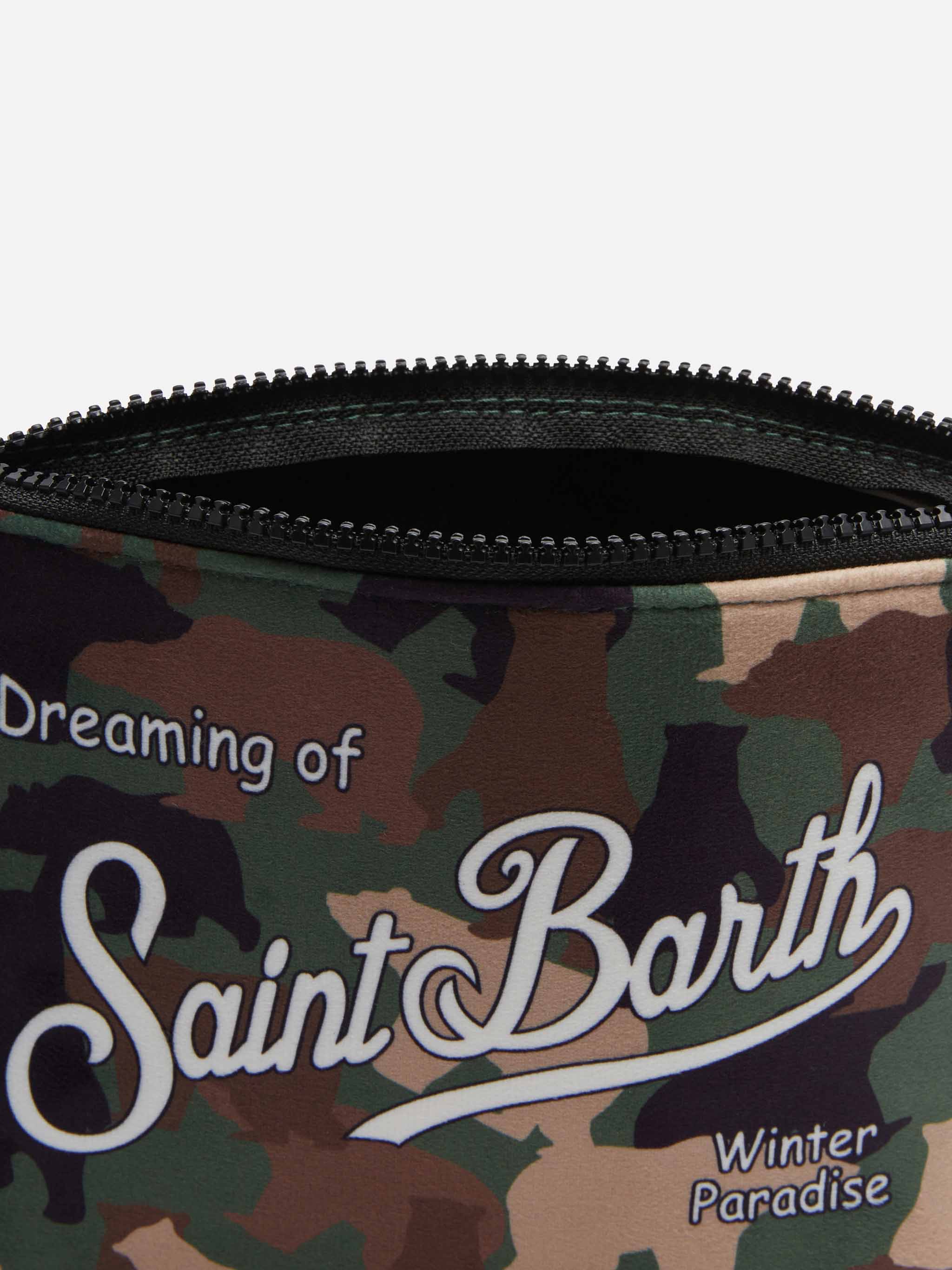 Aline wollen clutch met all-over berencamouflageprint