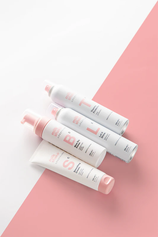 milk_shake® Lifestyling Thermo Protector Facial Mist SPF 50 voor haar dat beschadigd is door veelvuldig föhnen.