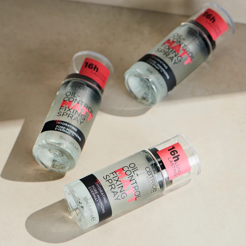 Catrice Oil-Control Matt matējošais grima fiksācijas sprejs