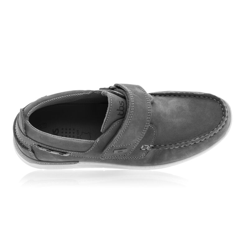 Miesten beigenväriset loaferit/veneilykengät