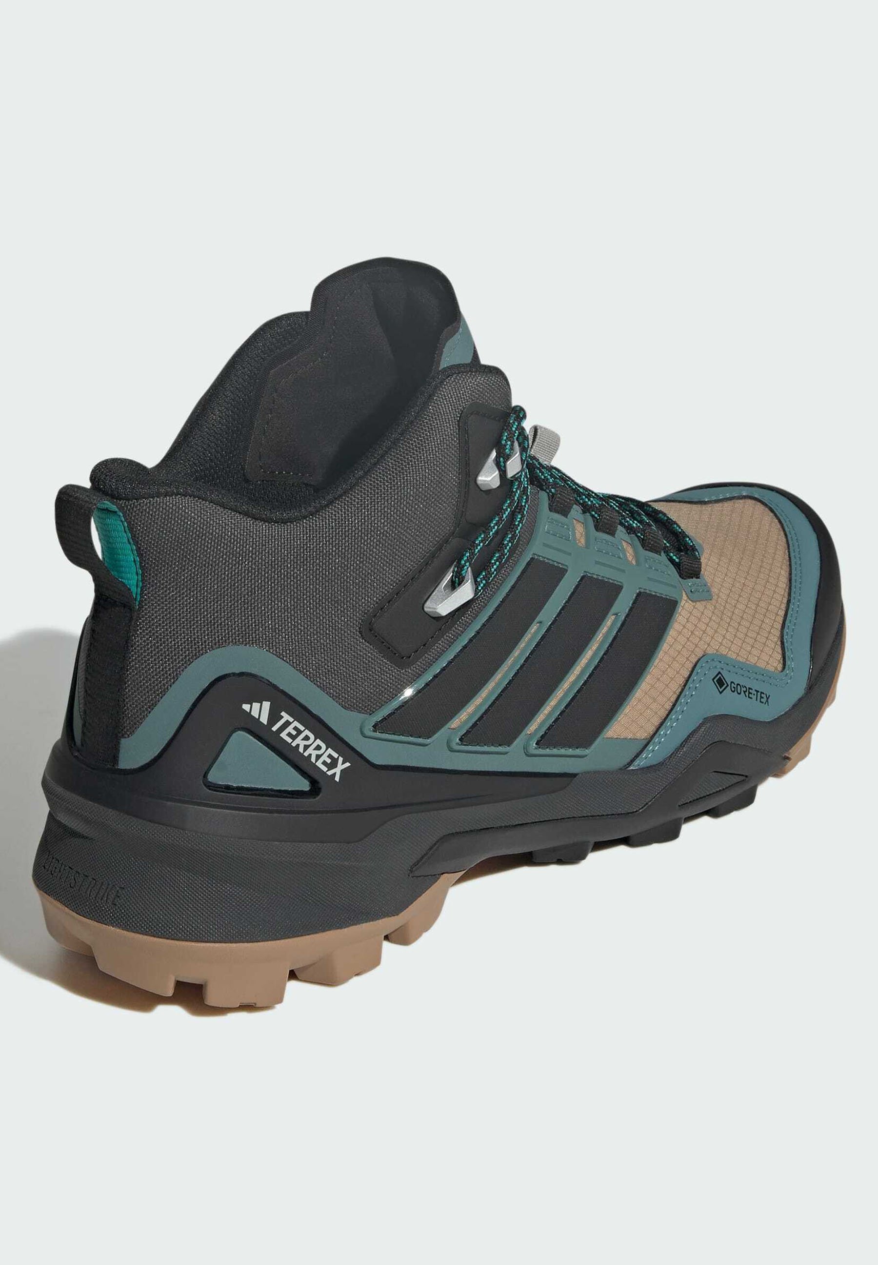 Adidas Terrex SKYCHASER - Vaelluskengät - core black/legend ivy