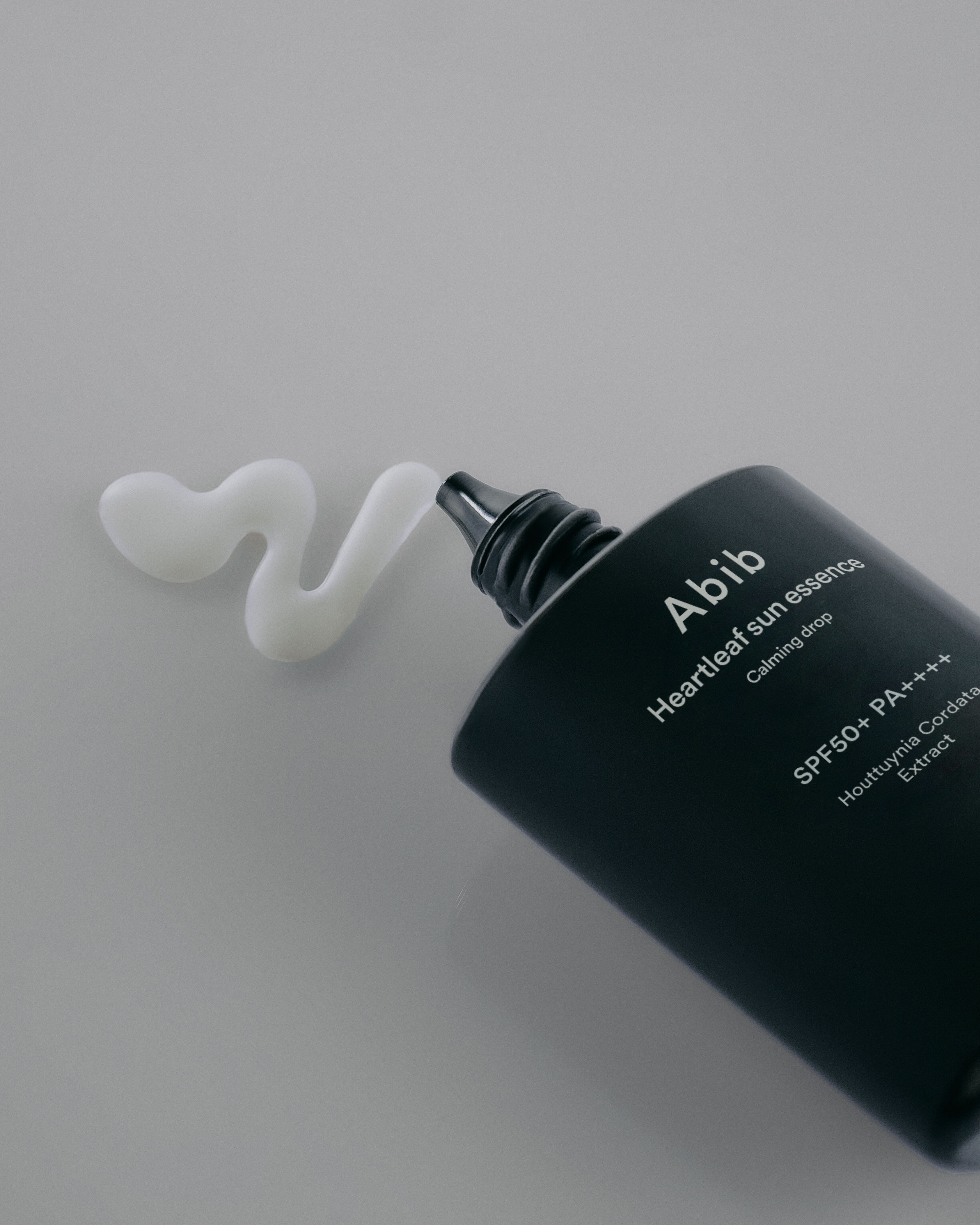 Abib Heartleaf Sun Essence Kalmerende Druppels