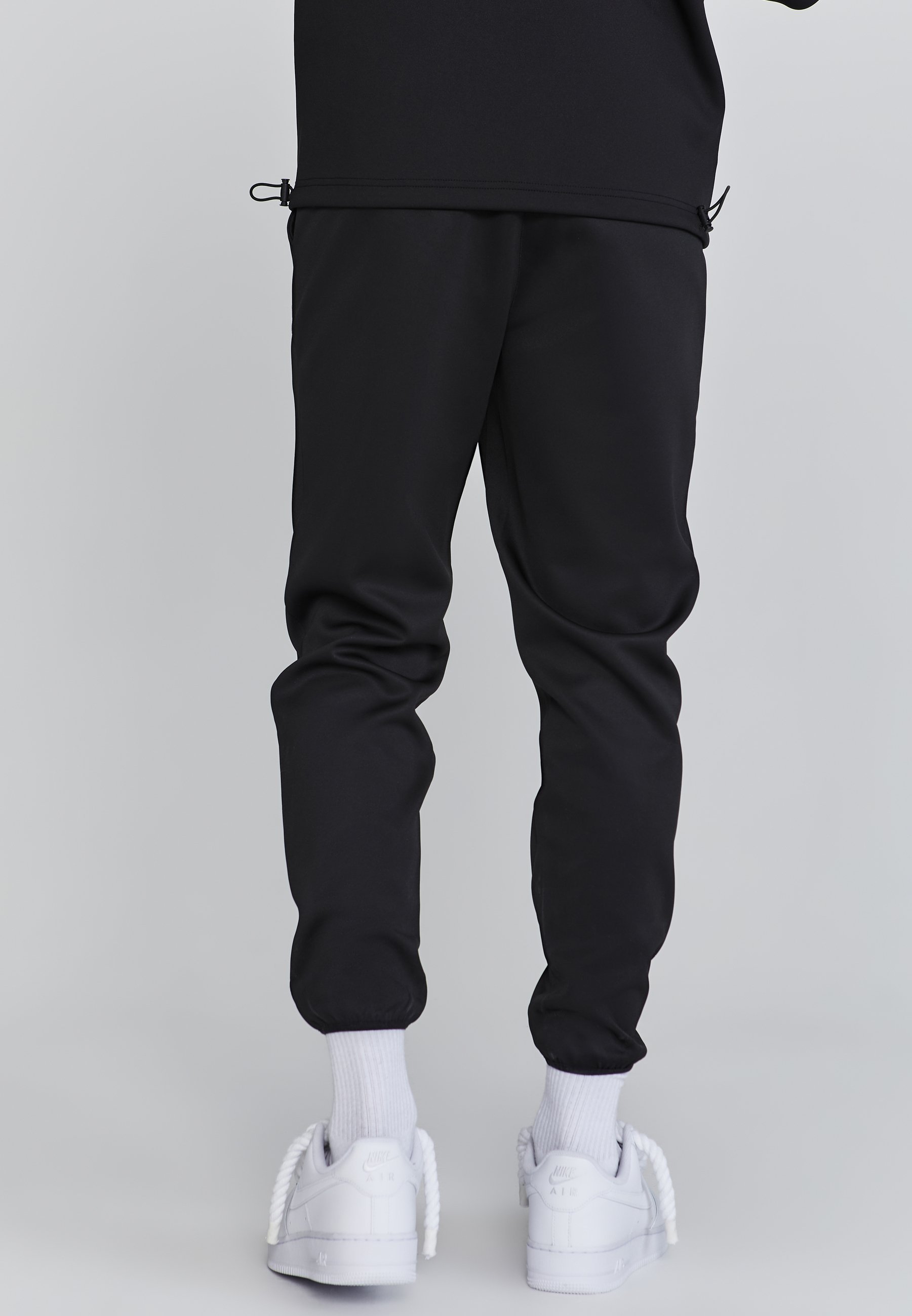 Calças de fato de treino SIKSILK - pretas