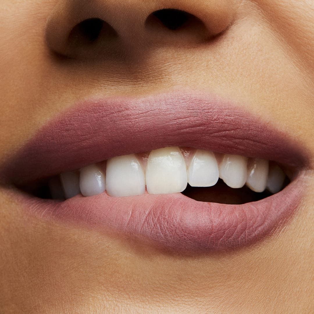 Matný rúž Powder Kiss Luxusné rúže