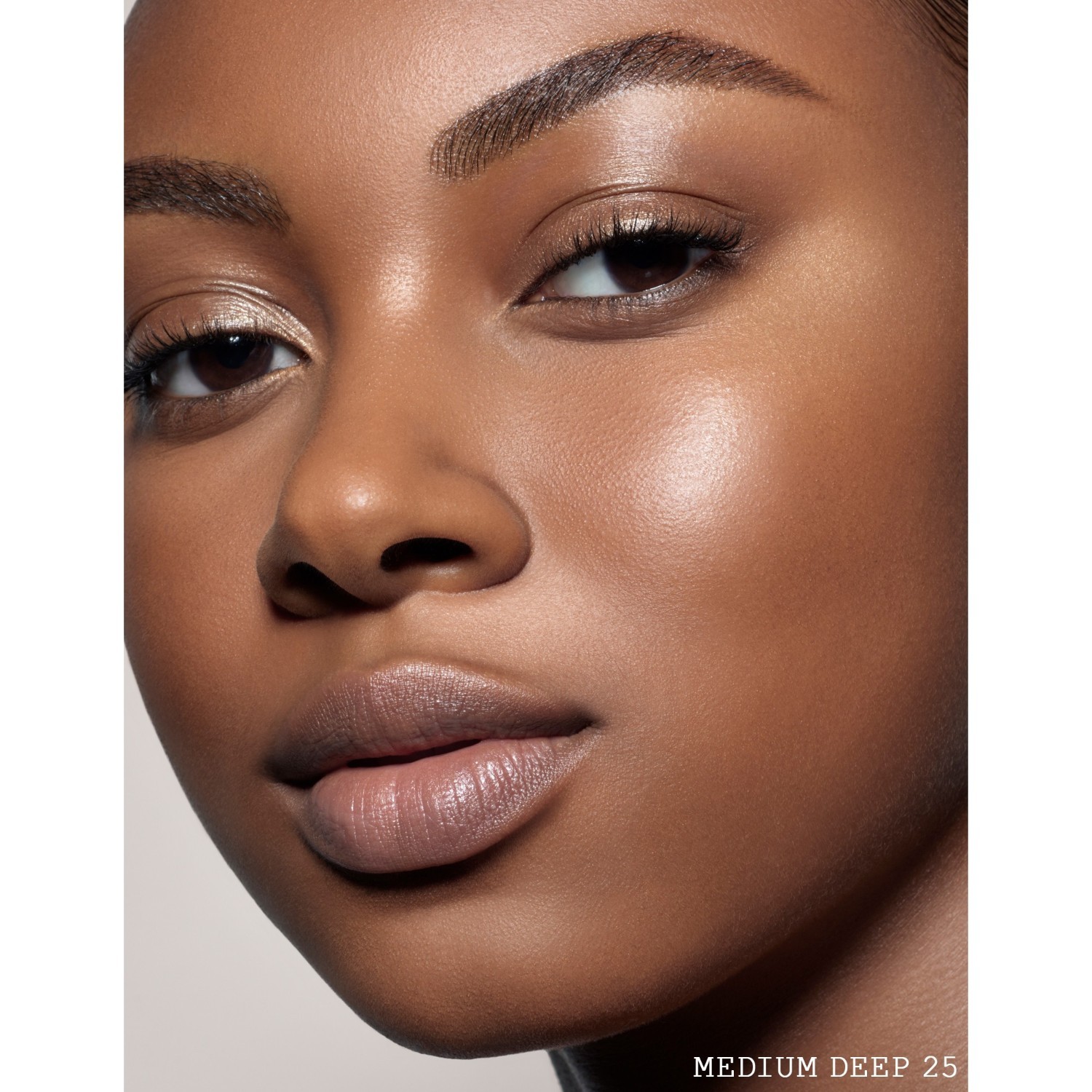 Pat McGrath Labs Foundation Sublime Perfection tekući puder – 35 ml