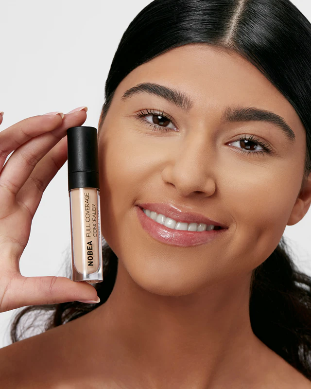 NOBEA Tages-Concealer mit voller Deckkraft
