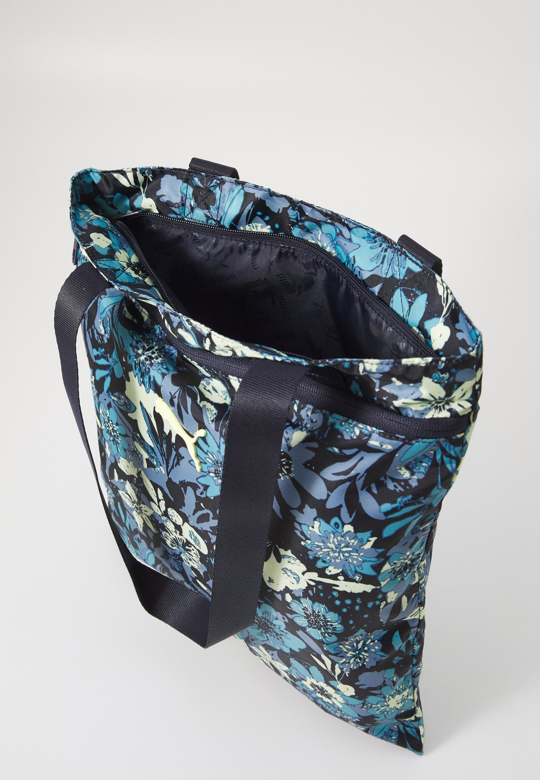 Puma shopper tassen / draagtassen