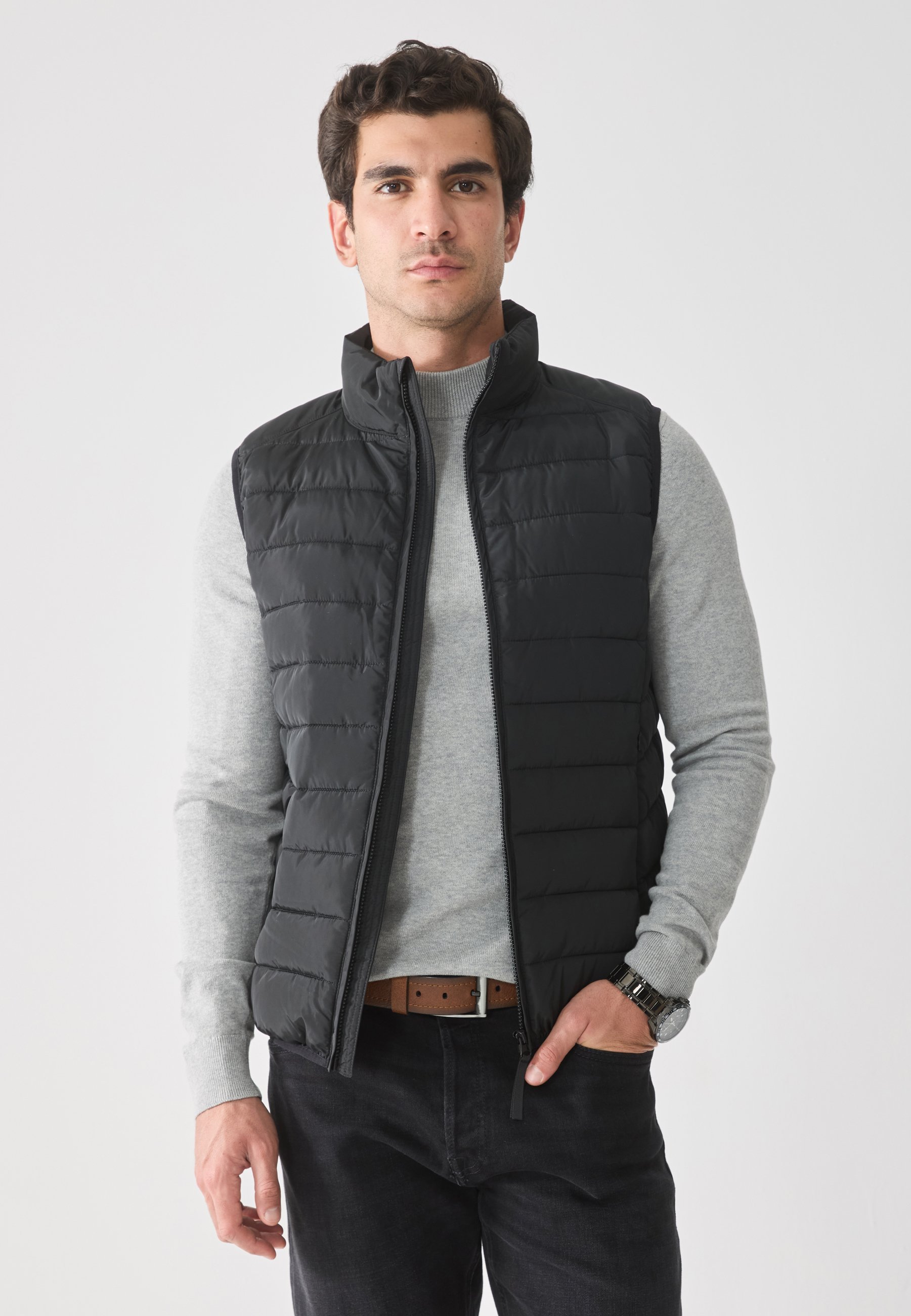 Pier One Vest - zwart
