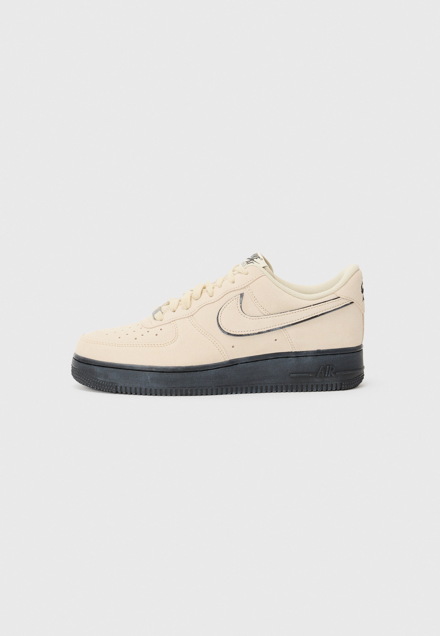 Niskie buty sportowe Nike Sportswear