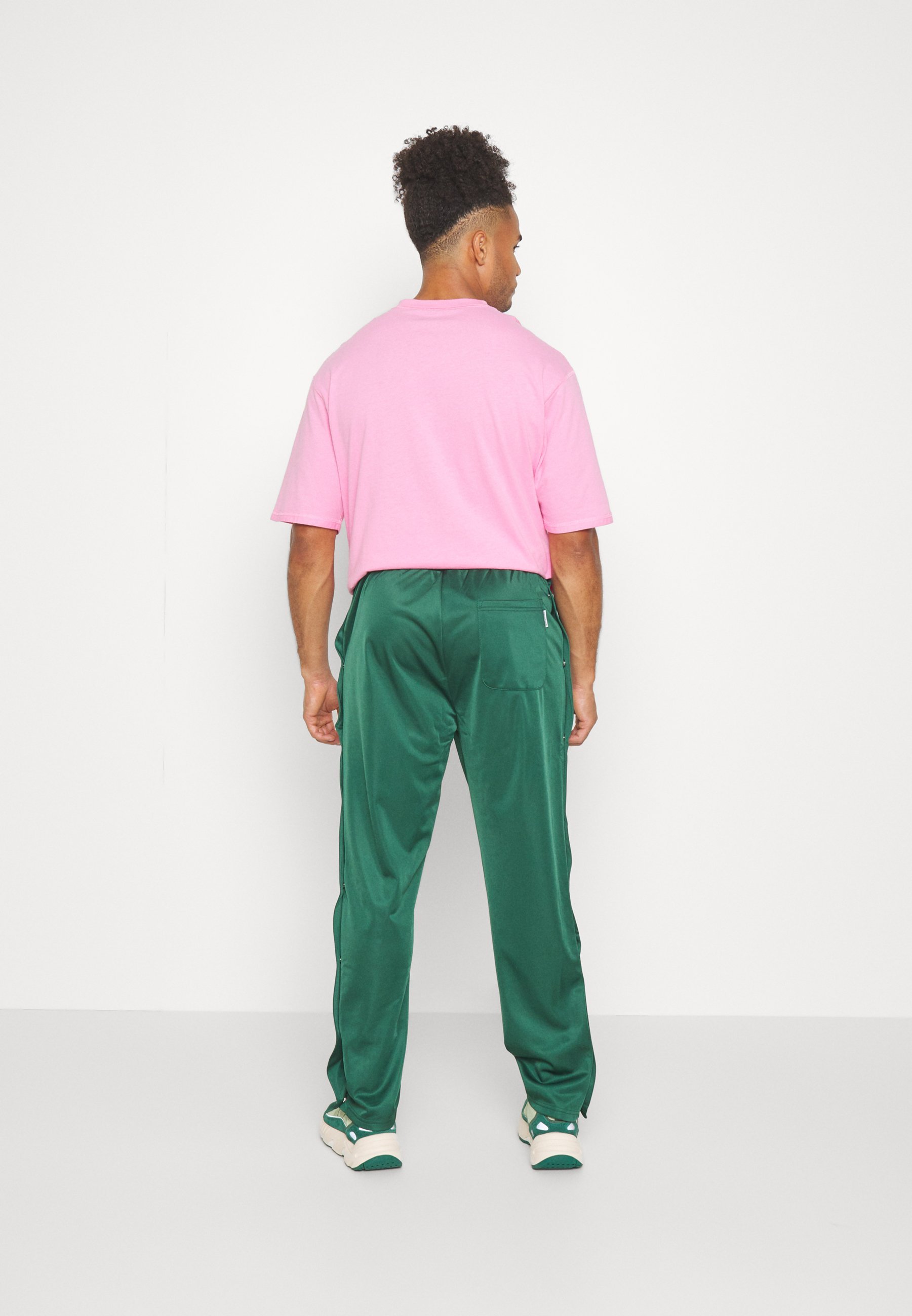 Calça de treino YOURTURN ADAPT RETRO JOGGER - Verde escuro