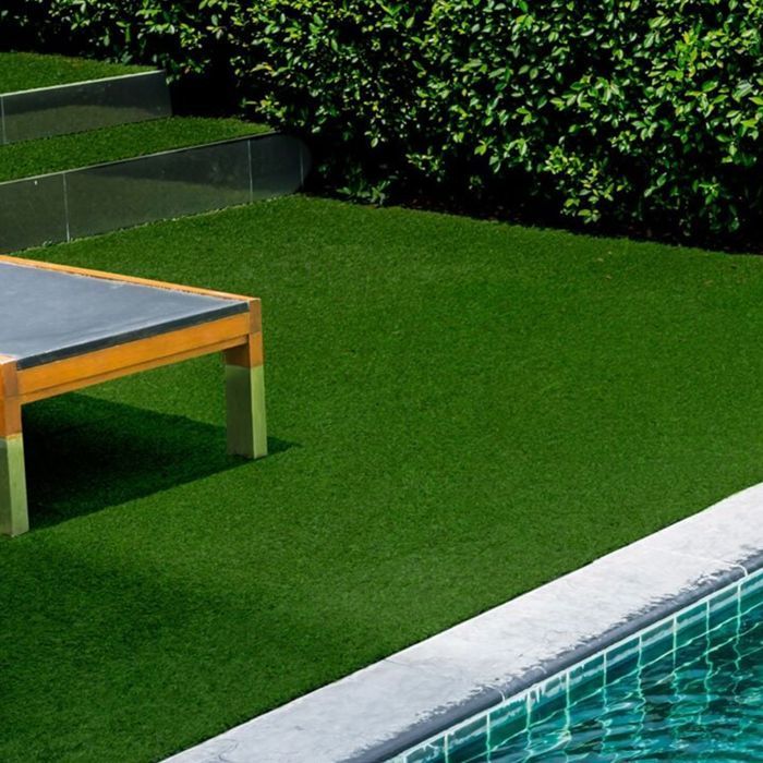 100% synthetic green grass carpet for patio, balcony, garden - Length 300 x Width 100 cm