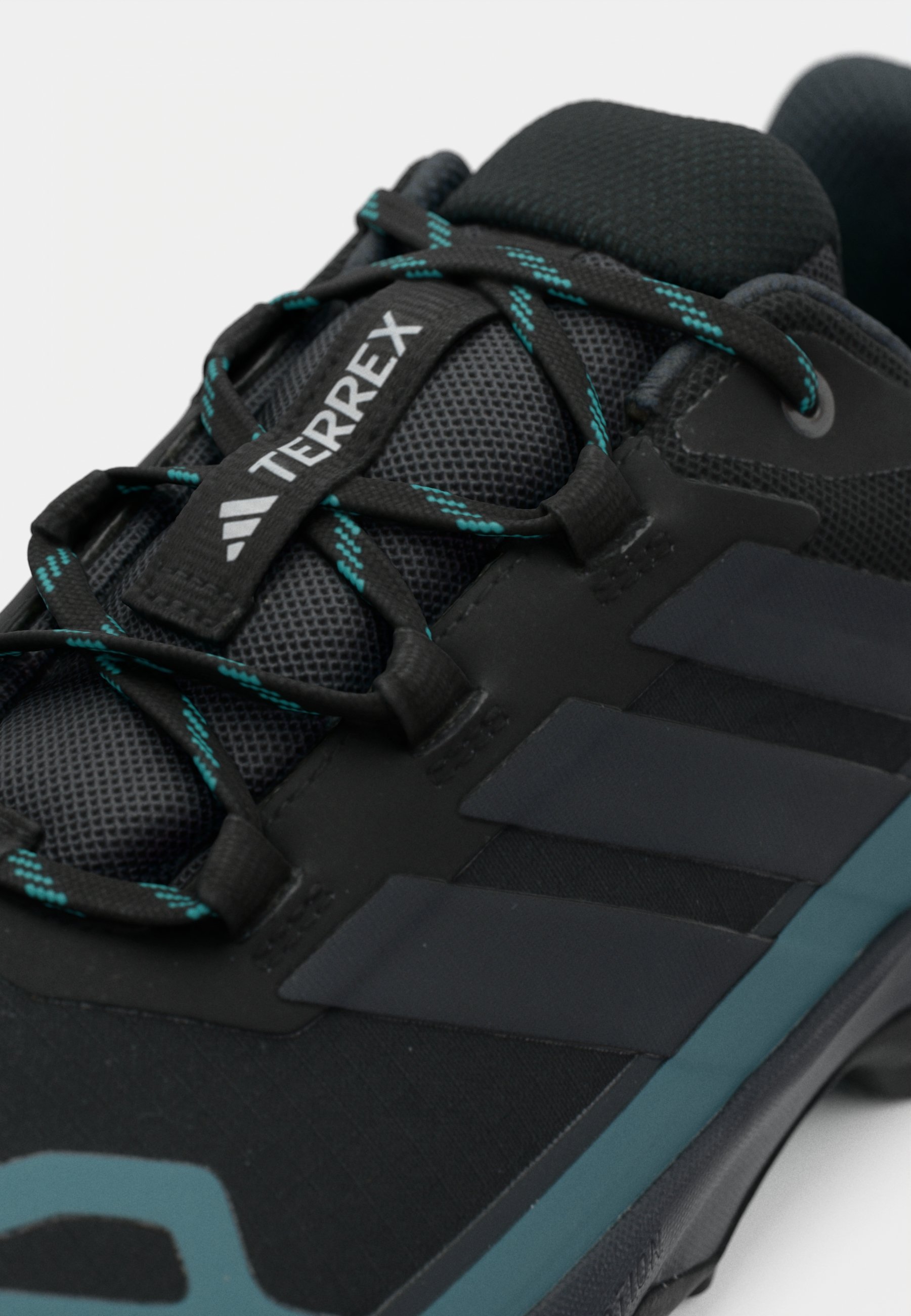 Adidas Terrex SKYCHASER AX5 GTX - Scarpe da trekking - nero/carbonio/verde acqua