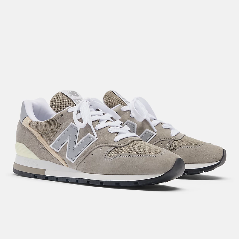 Modèle unisexe Core 996, fabriqué aux États-Unis - Gris et argent