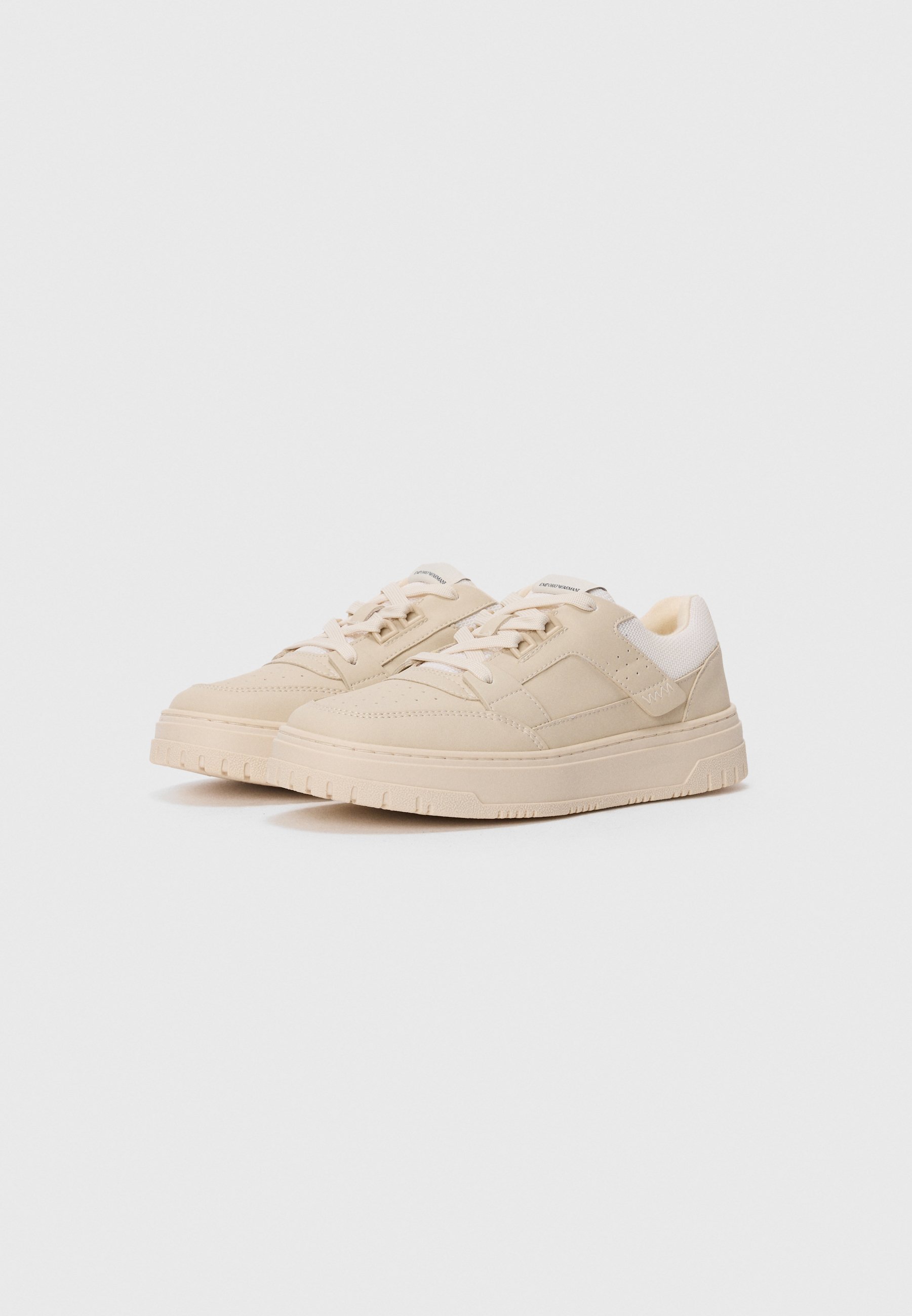 Emporio Armani UNISEXE - Baskets - chêne français