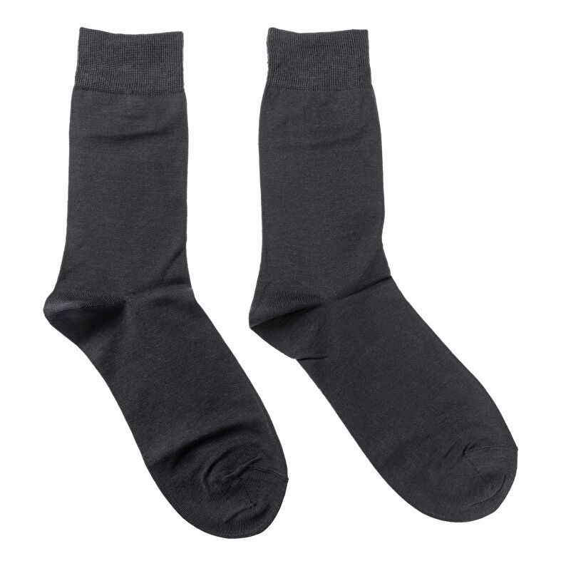 Calcetines y medias grises para hombre