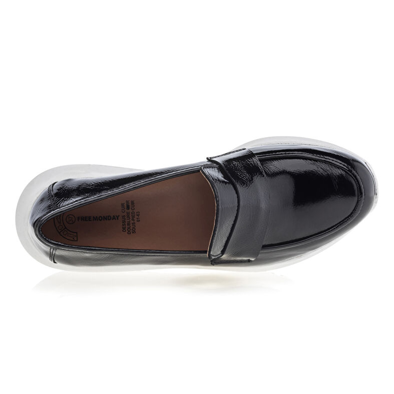Svarta loafers/båtskor för kvinnor