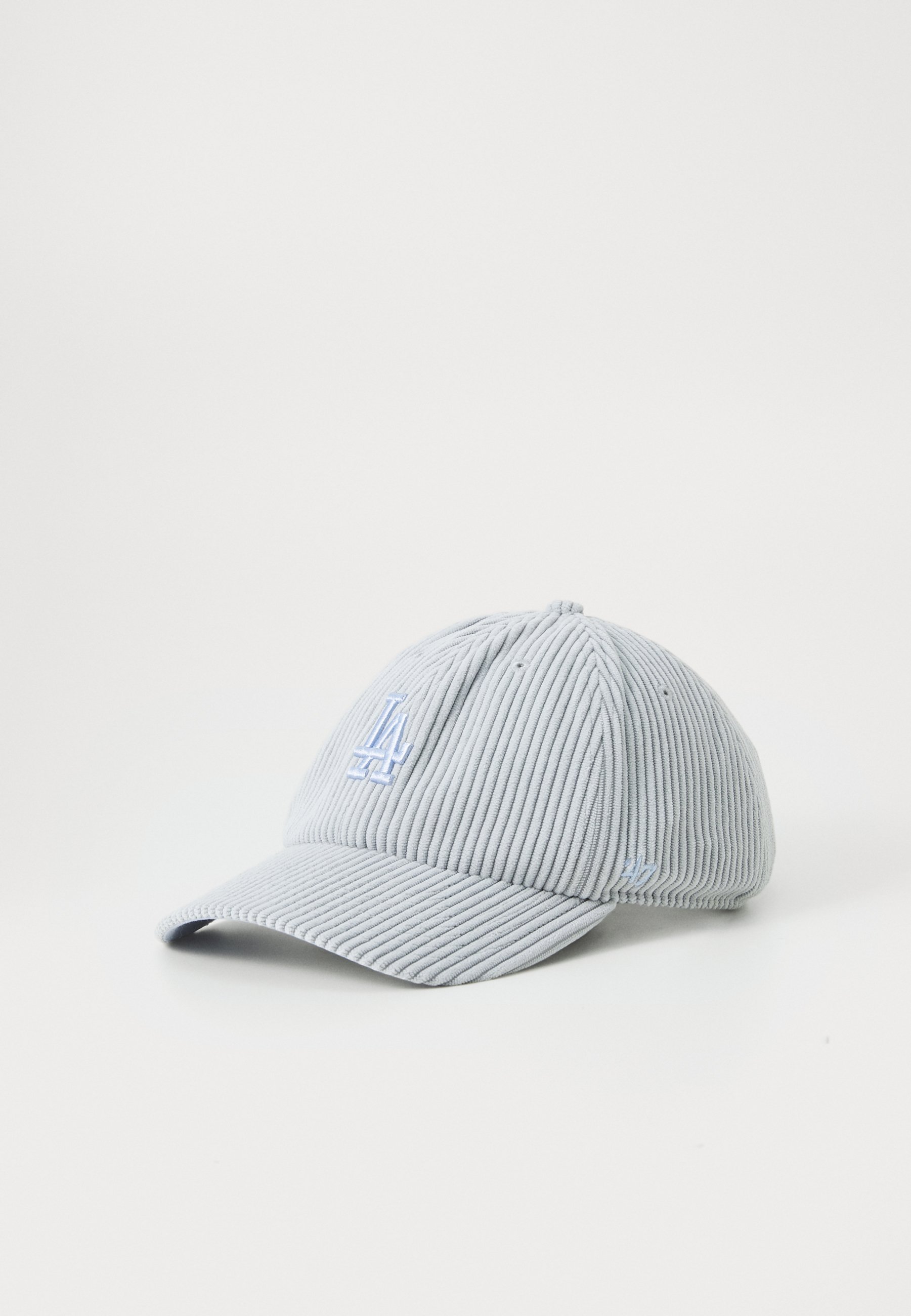 '47 Caps
