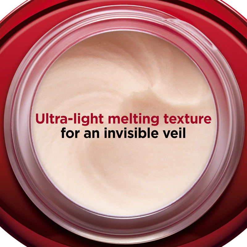 Base de maquiagem Clarins Instant Smooth Perfecting Touch para suavizar a pele e minimizar os poros.