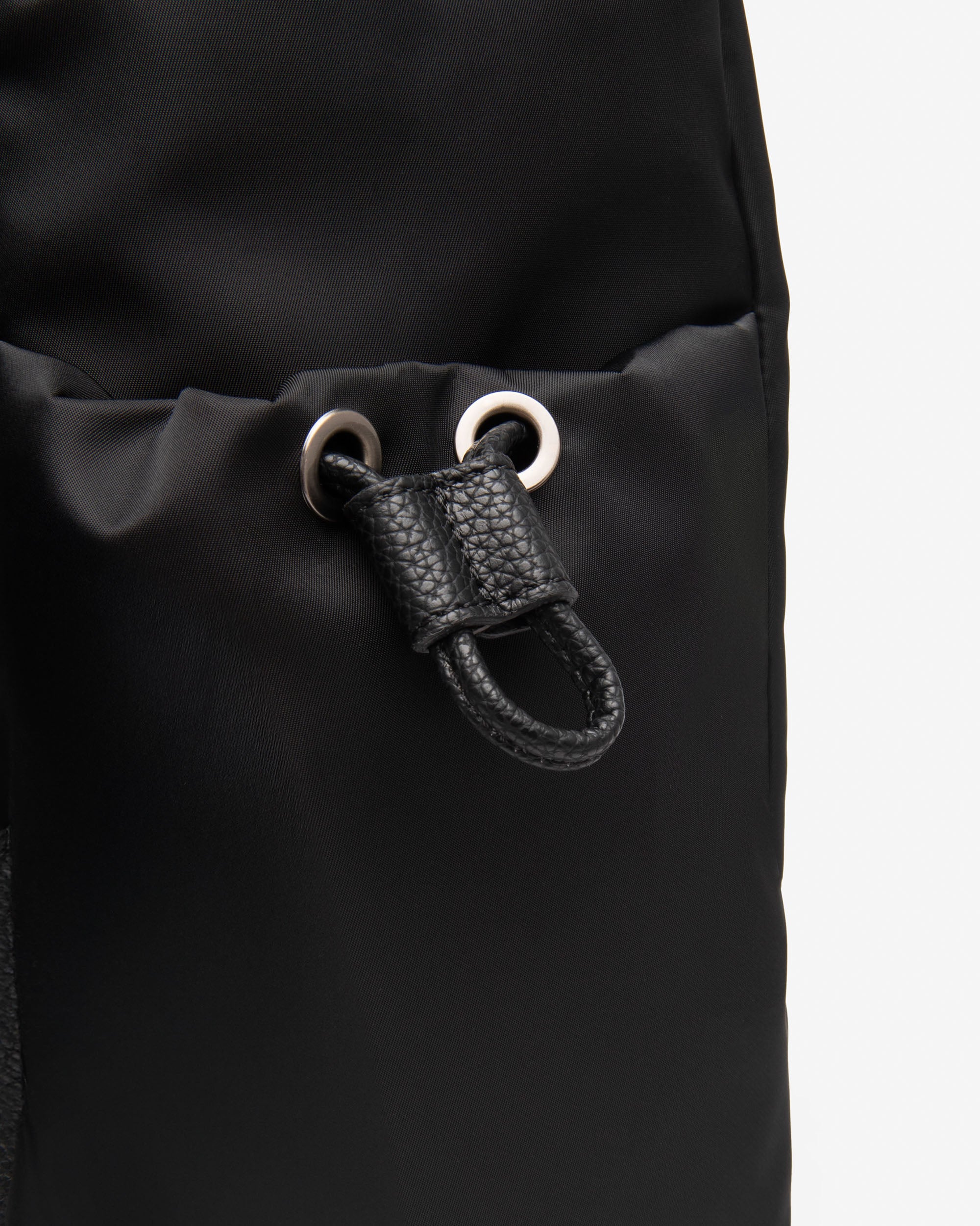 Herrenrucksack aus technischem Material